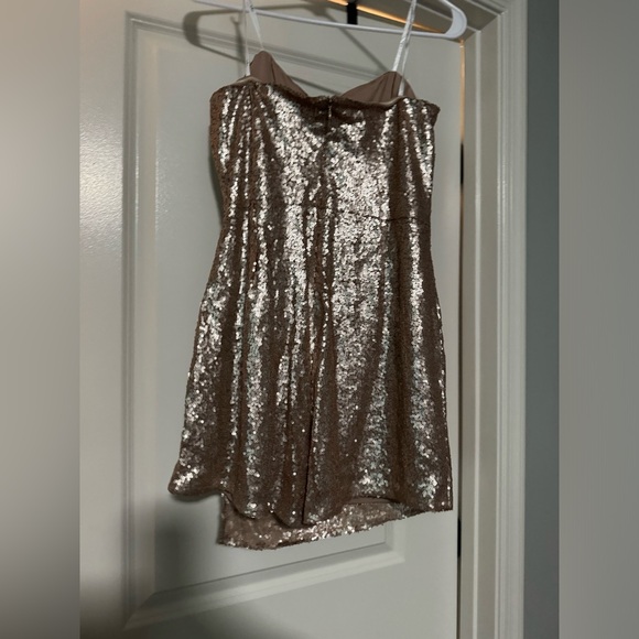 Rose gold sequin lulus romper - Picture 3 of 3